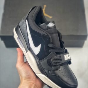 Air Jordan Legacy 312 With its crisscross design, its name reveals the elements of the shoe, 312 correspond to Air Jordan 3, Air Jordan 1, and Air Trainer 2, respectively, these three pairs of classic and popular shoes fusion, "the strongest three in one" came from the name!